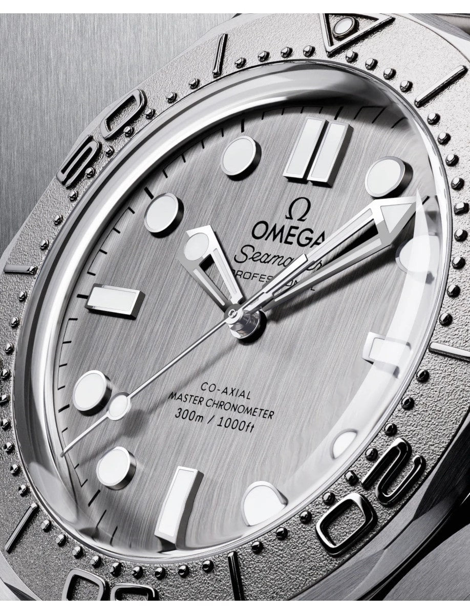 Omega 42mm Gray Dial Diver 300m 42mm 210.32.42.20.06.002