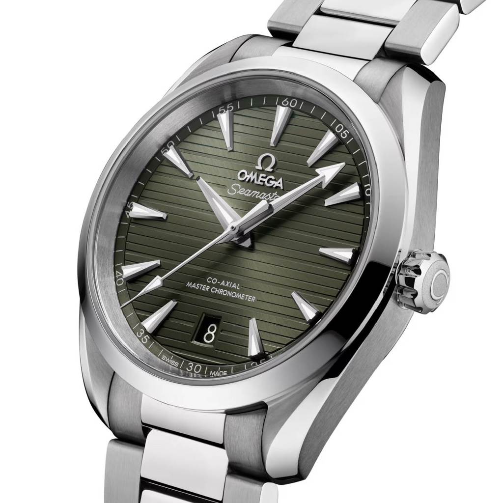 Omega Aqua Terra Green dial 38mm 220.10.38.20.10.003