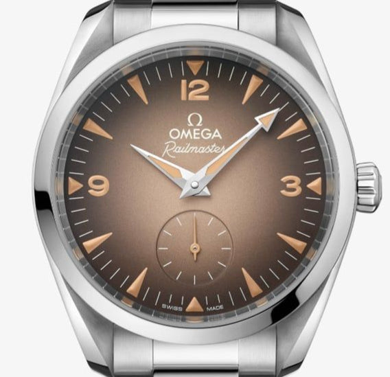 Omega Seamaster Railmaster beige with black gradient dial 38mm 235.10.38.20.13.001