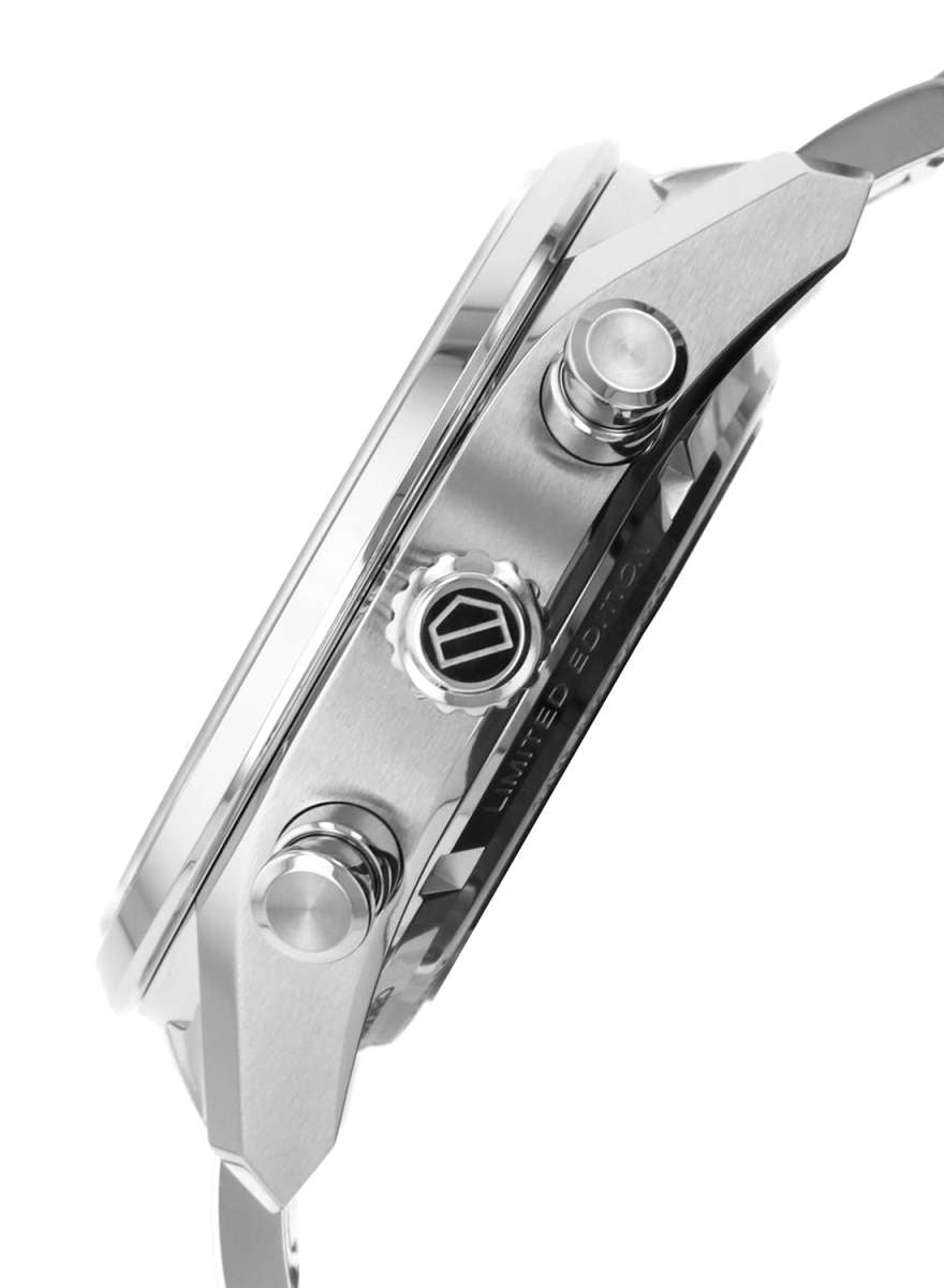 TAG Heuer Carrera Chronograph Japan Limited Edition 42mm CBN201M.EA0016