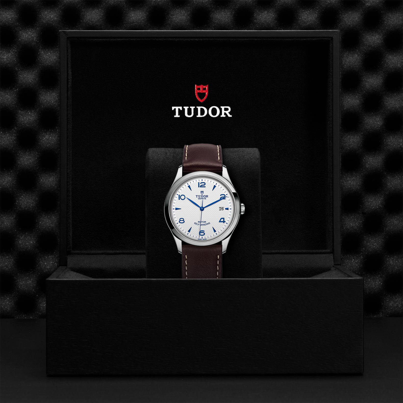 Tudor 1926 Silver dial 41mm leather strap M91650-0010