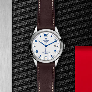 Tudor 1926 Silver dial 41mm leather strap M91650-0010