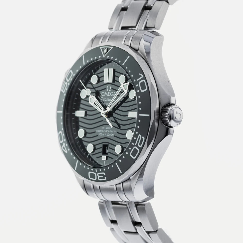 Omega Seamaster Co‑axial Green Diver 300m 42mm 210.30.42.20.10.001