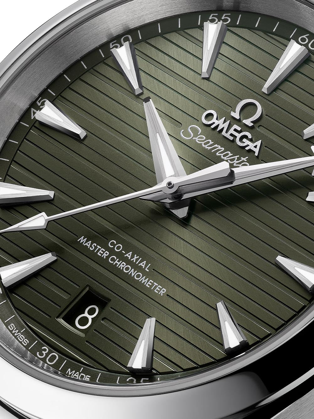 Omega Aqua Terra Green dial 38mm 220.10.38.20.10.003