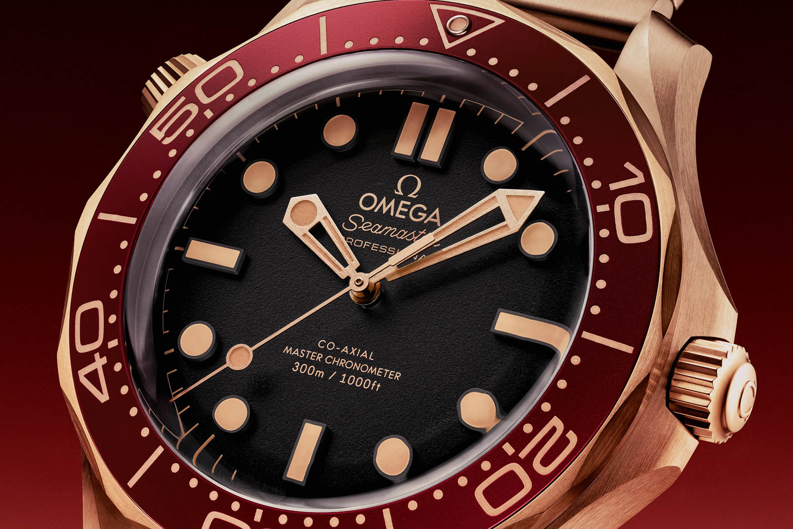 Omega Seamaster Diver Bronze Gold 300M Black Dial 42mm Rubber strap  210.92.42.20.01.003