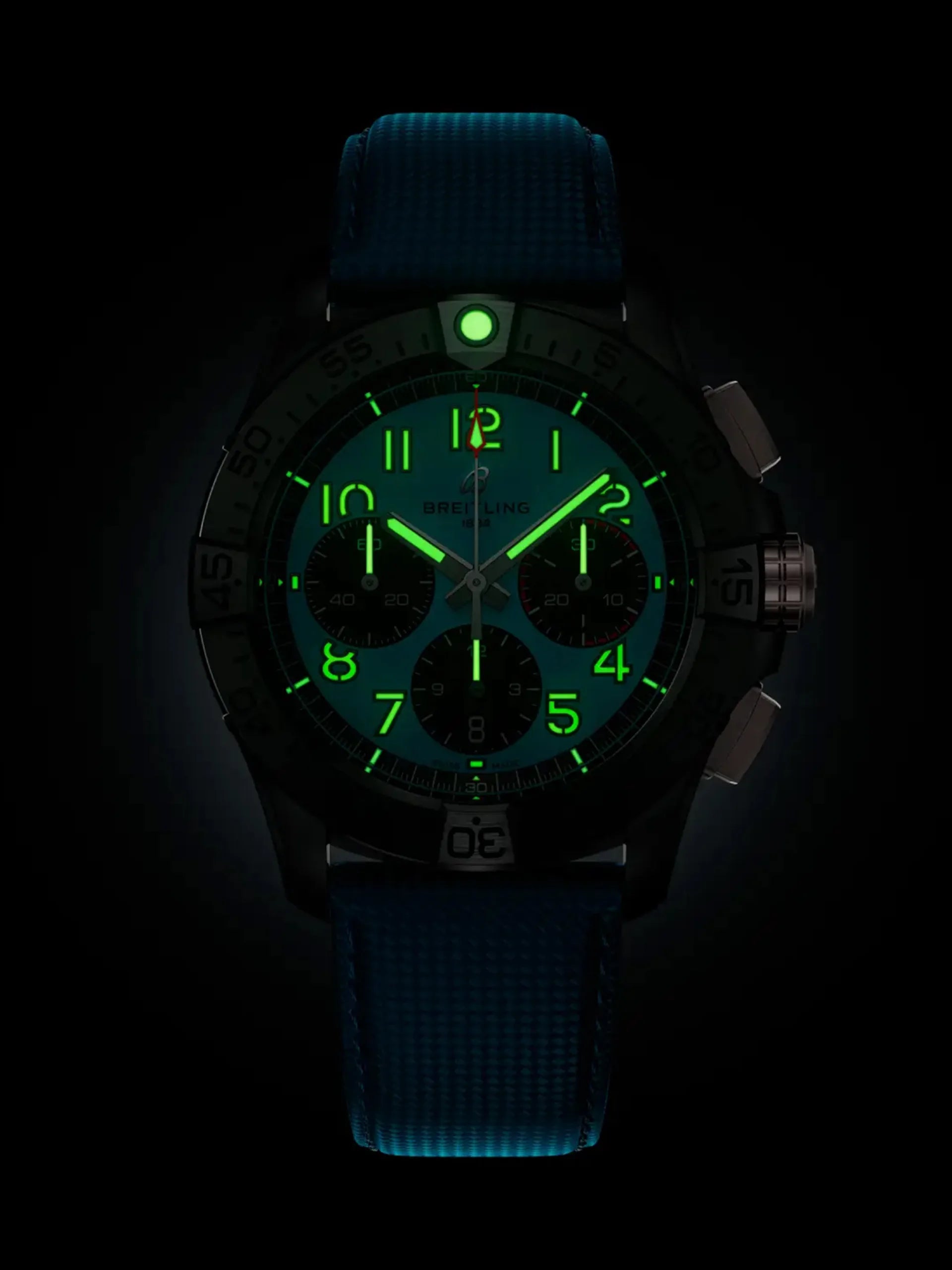 Breitling B01 Chronograph 42 Night Mission Avenger Turq SB0146101L1X1