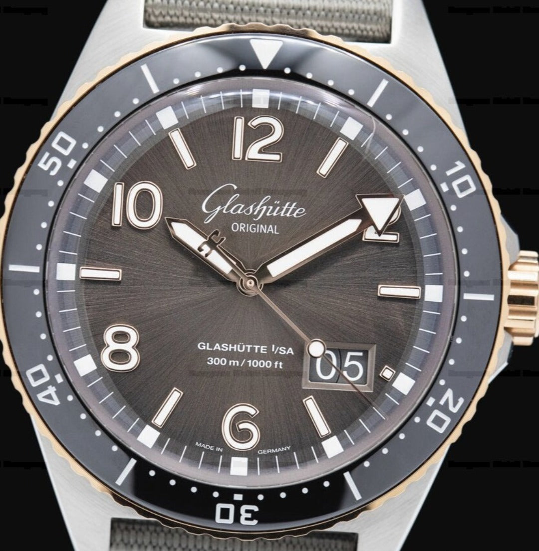 Glashutte Seaq Panorama Date Grey dial Mens watch 43mm1-36-13-04-91-34