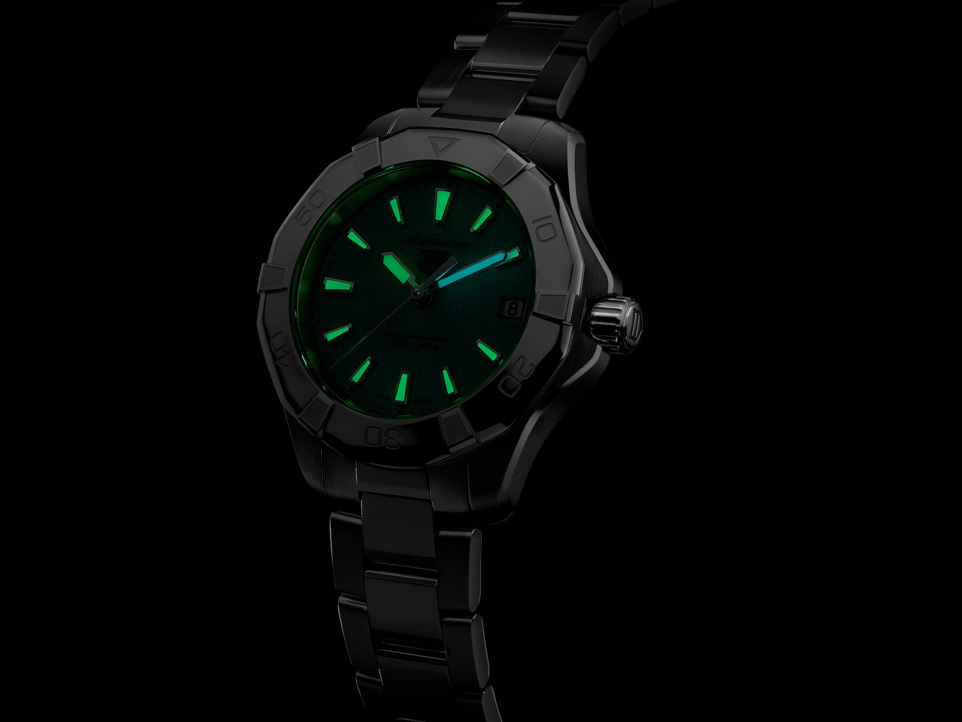 TAG Heuer Aquaracer Professional 200 Solargraph Mint dial 34mm WBP1315.BA0005