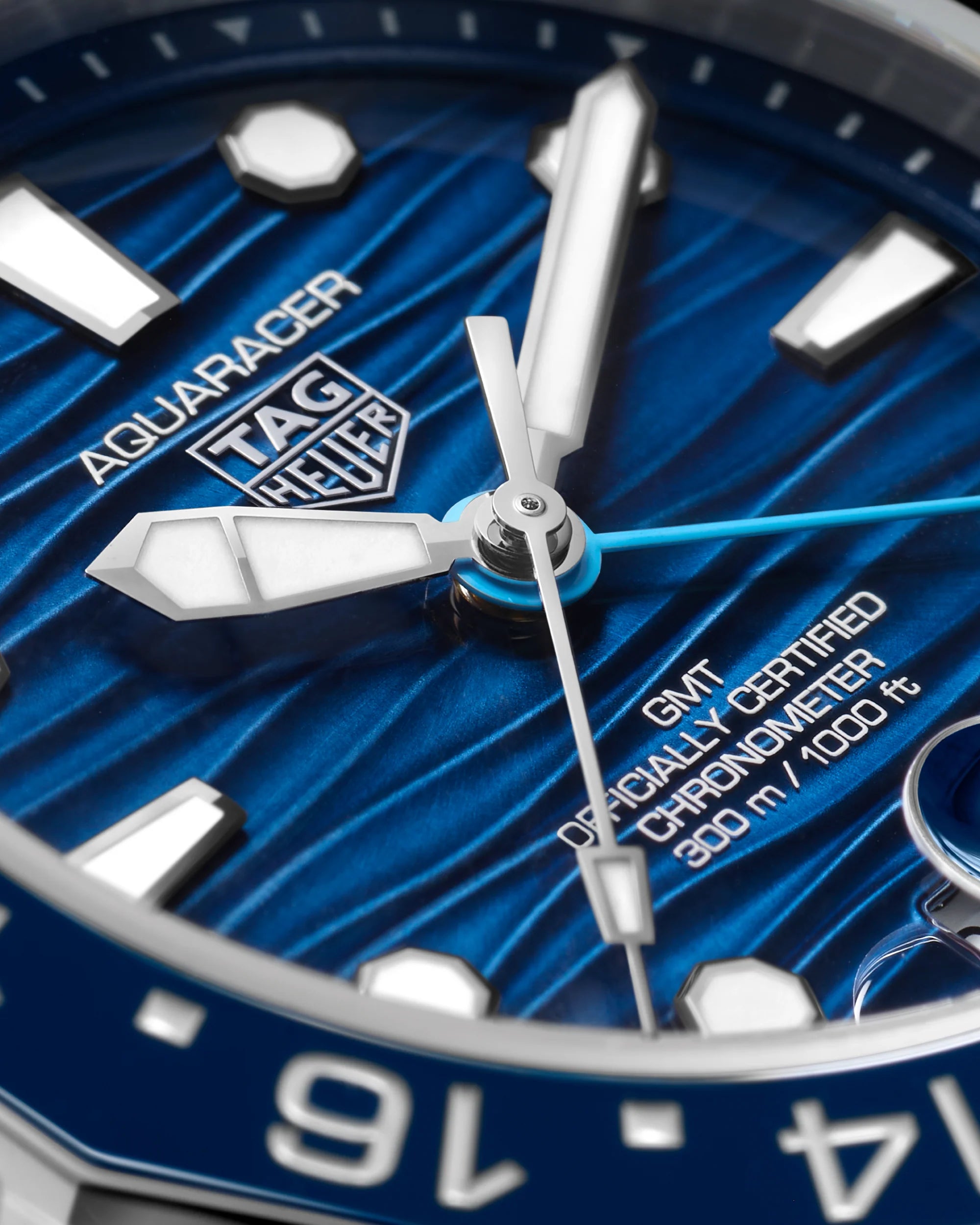 TAG Heuer Aquaracer Professional 300 GMT Blue dial 42mm WBP5114.FT.6259