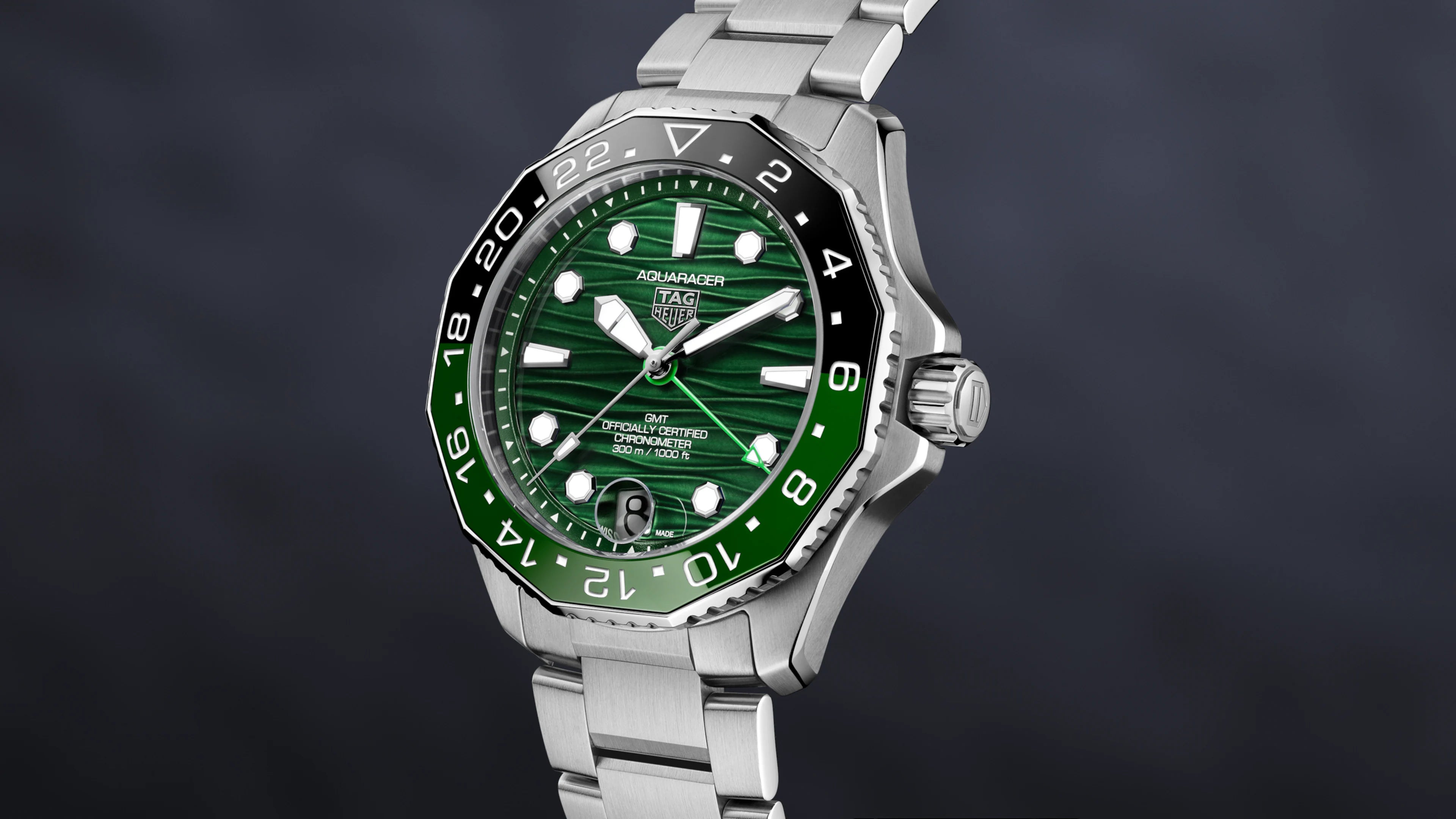 TAG Heuer Aquaracer 300 Green dial 42mm WBP5115.BA0013