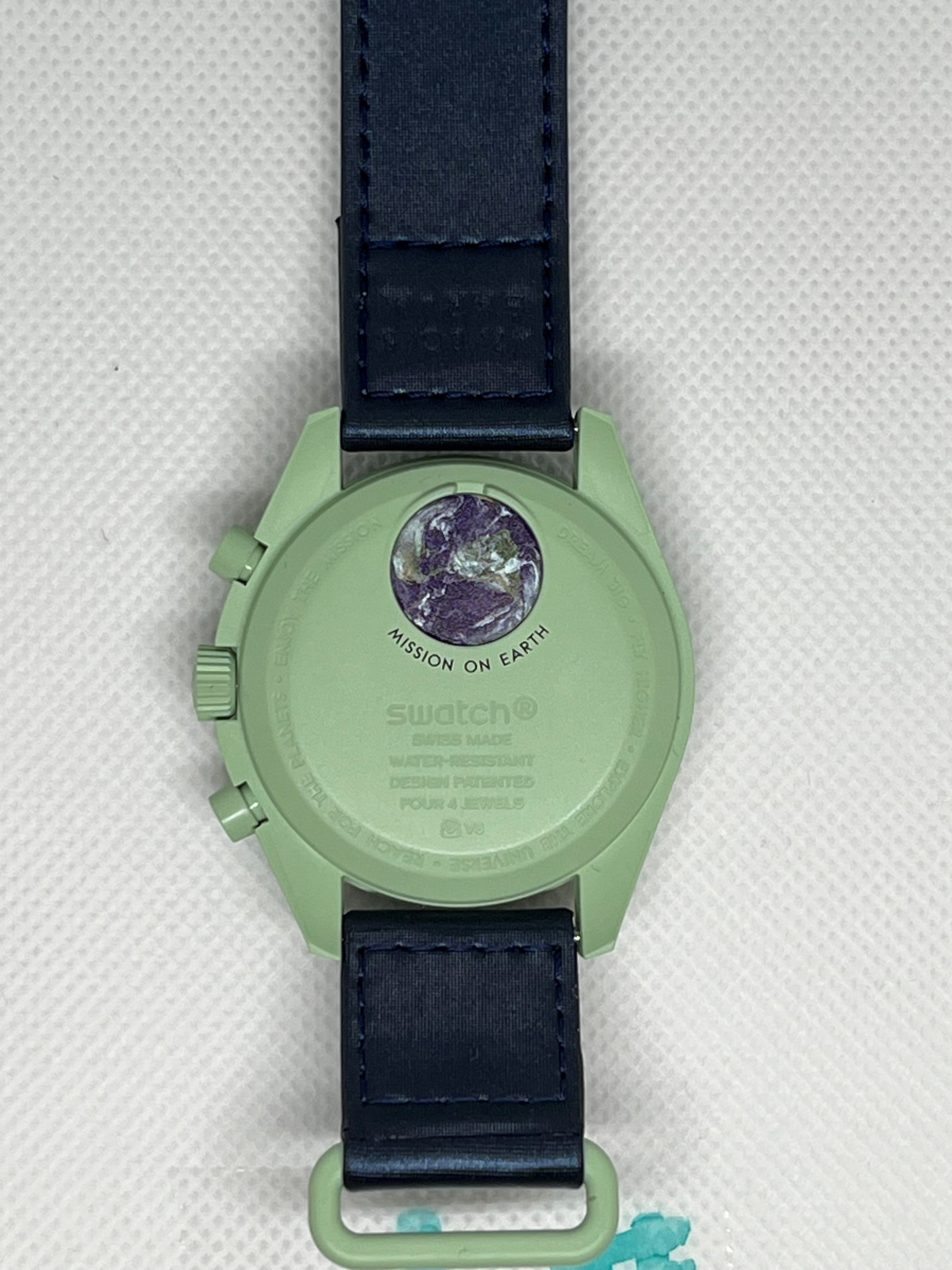 斯沃琪 Moonswatch “地球任务” Swatch x 欧米茄 Blue 42 SO33G100
