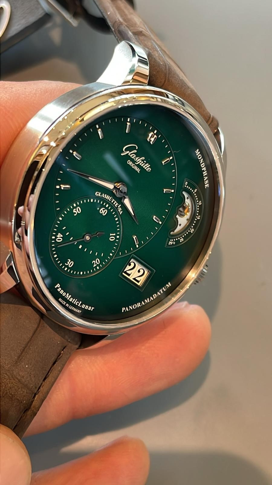 Glashütte Original Panomaticlunar Green Dial 40mm 1-90-02-13-32-62