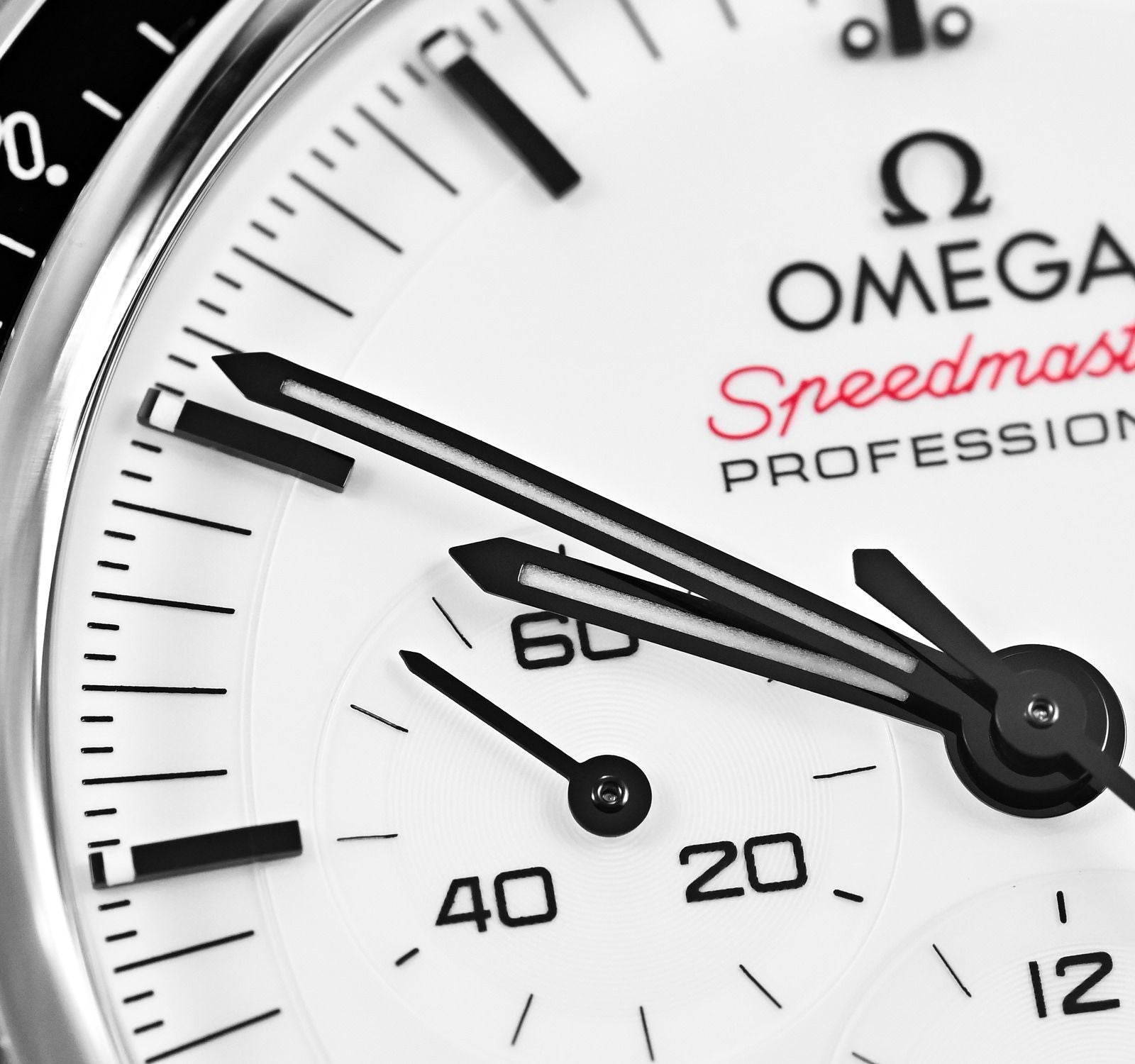 Omega Speedmaster Moonwatch Professional Black dial 42mm 310.30.42.50.04.001