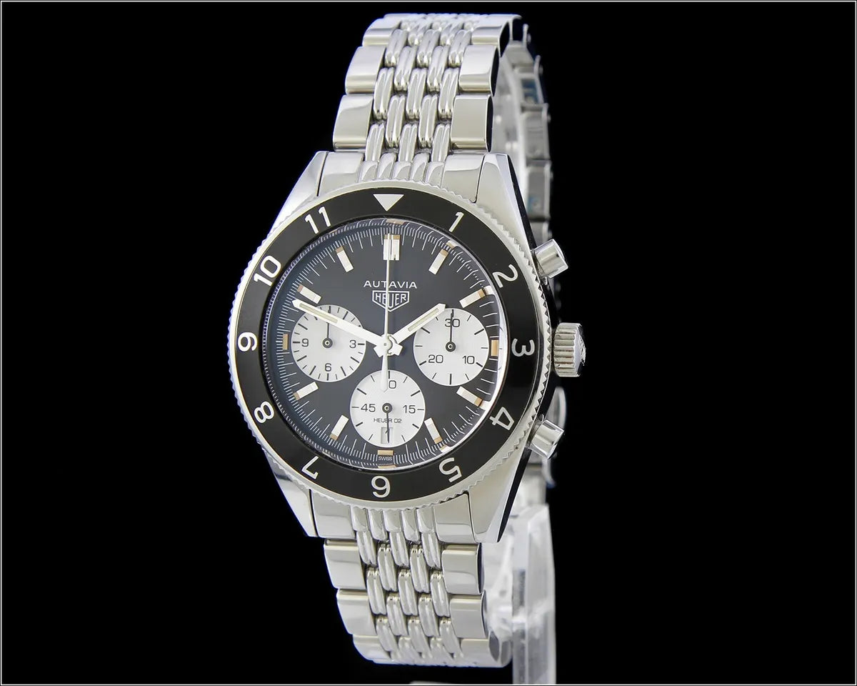 TAG Heuer Heritage Autavia Black dial Mens watch 42 CBE2110.BA0687