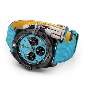 Breitling B01 Chronograph 42 Night Mission Avenger Turq SB0146101L1X1