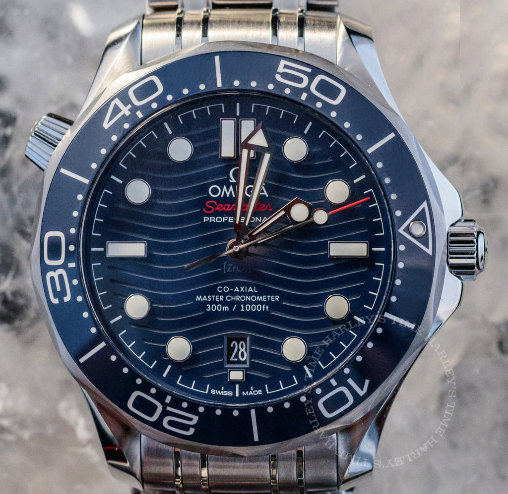 Omega Seamaster Diver 300M Blue Dial 42mm Steel bracelet 210.30.42.20.03.001